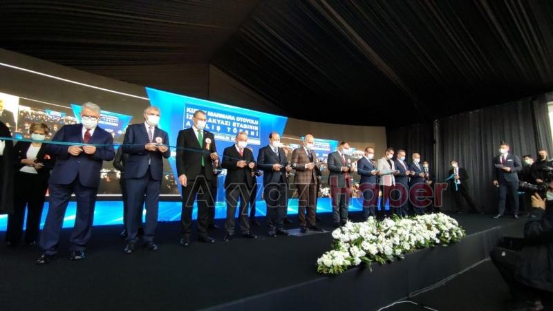 Cumhurbaşkanı, otoyolun Akyazı-İzmit kesimini açtı