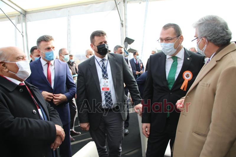 Cumhurbaşkanı, otoyolun Akyazı-İzmit kesimini açtı