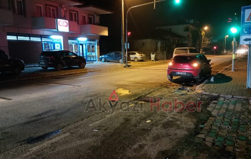 Adliye önünde kaza