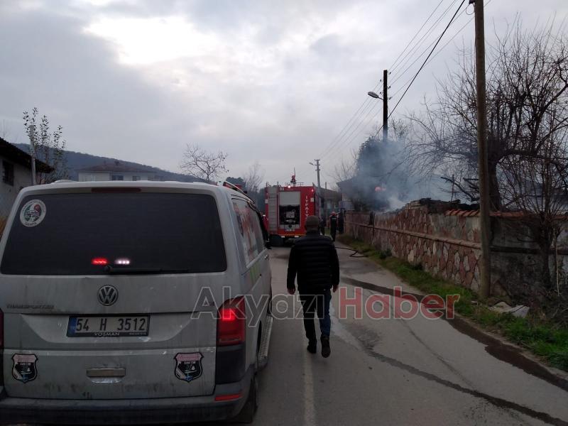 Odunluk alev alev yandı