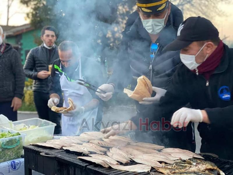 Balıkçı Hüseyin'den futbolculara balık ziyafeti