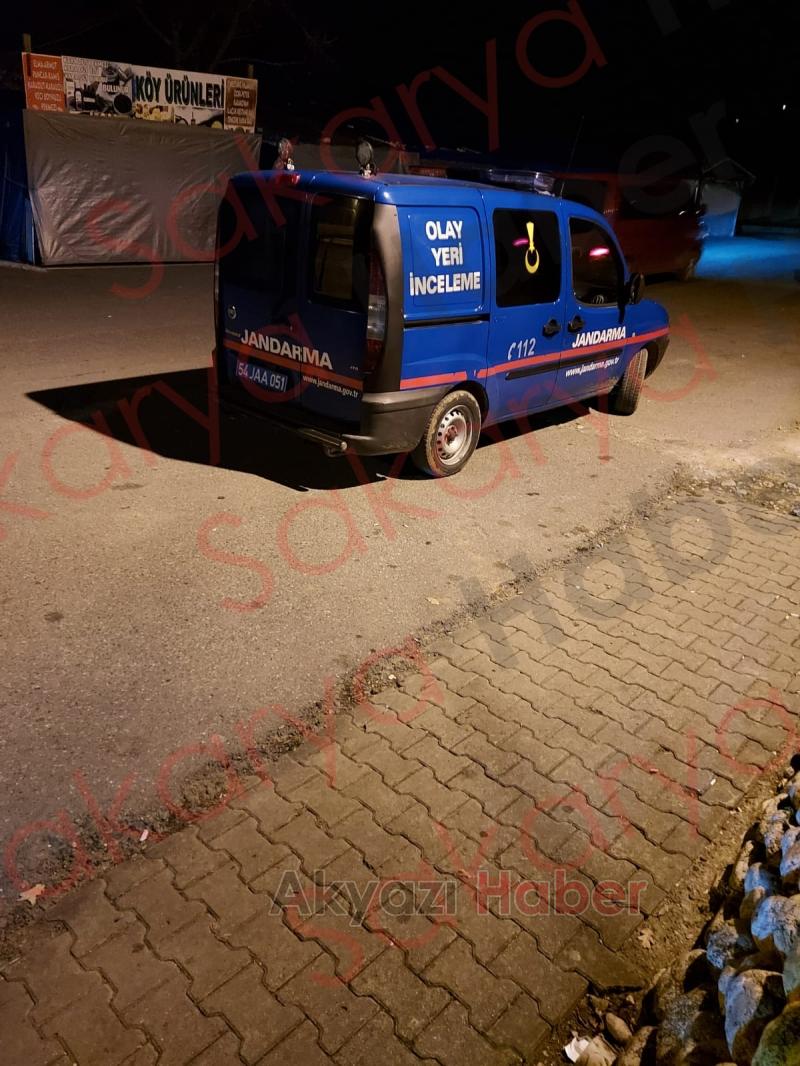 Pompalıyla eşinin dükkanına saldırdı