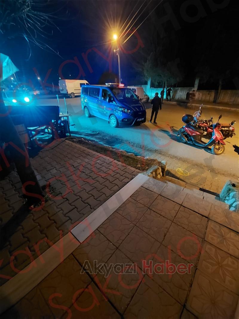 Pompalıyla eşinin dükkanına saldırdı