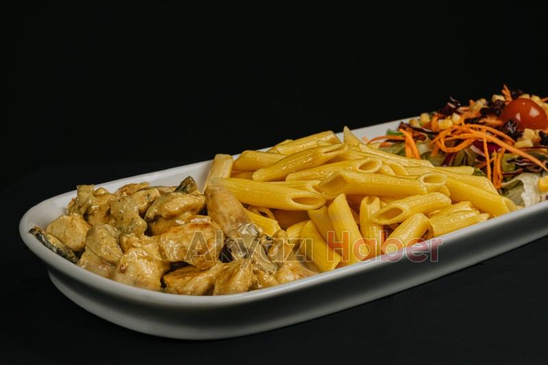 BOSS TAVUK TAM AĞZINIZA LAYIK