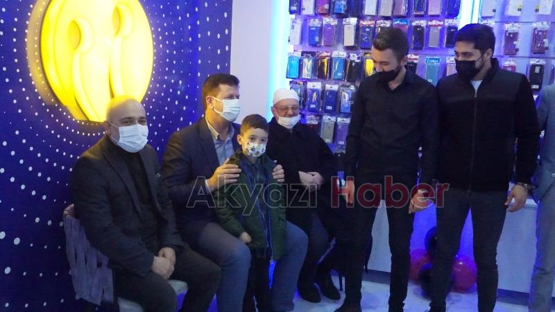 Akyazı Gsm yoğun katılımla açıldı