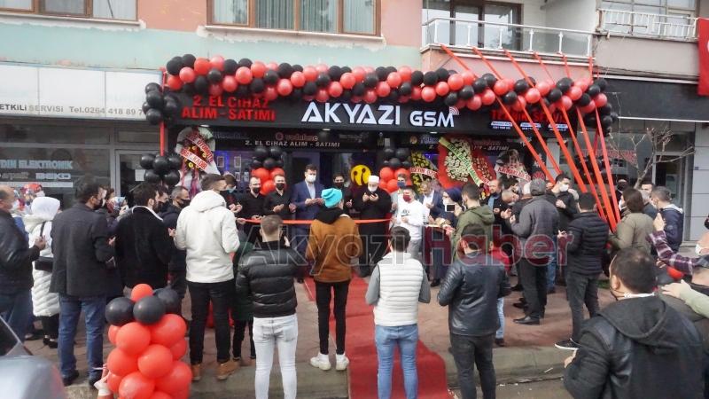 Akyazı Gsm yoğun katılımla açıldı