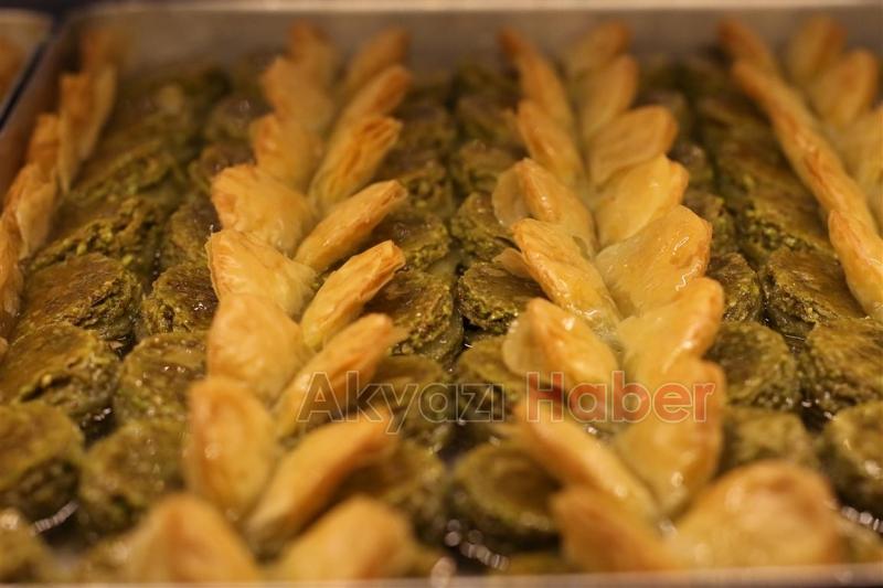 Zorlu Patisserie Akyazı'da Açıldı