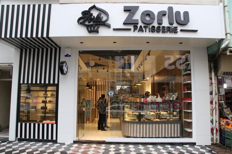 Zorlu Patisserie Akyazı'da Açıldı