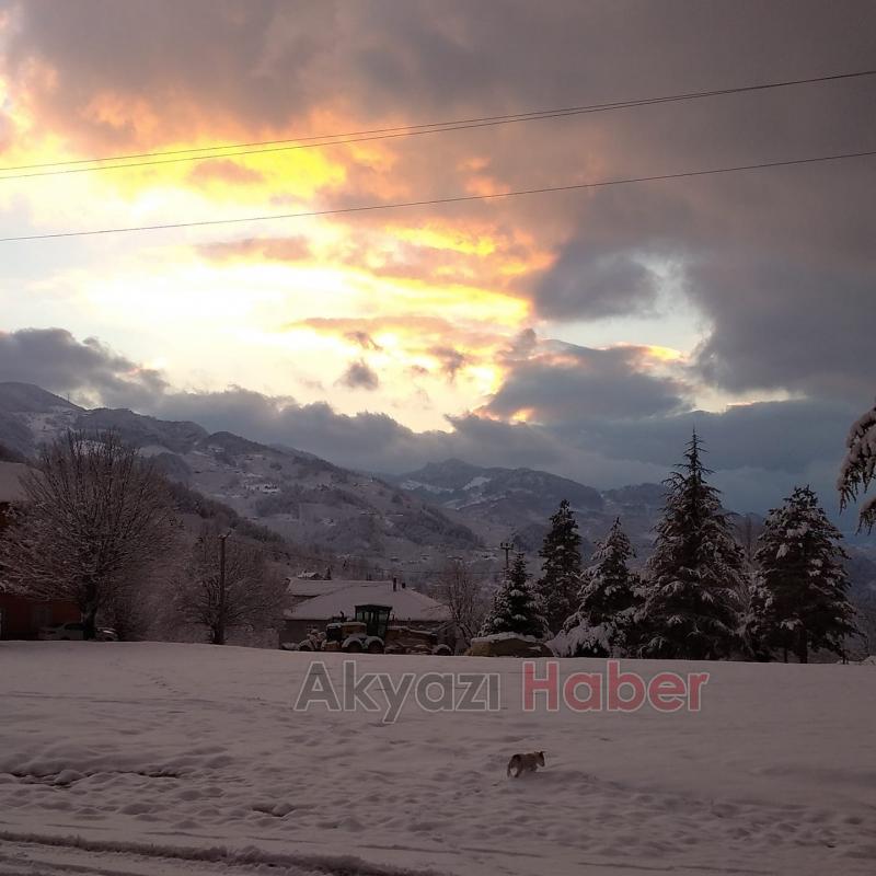 Akyazı'dan kar manzaraları