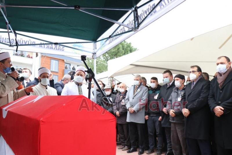 Sakarya şehidini dualarla uğurladı