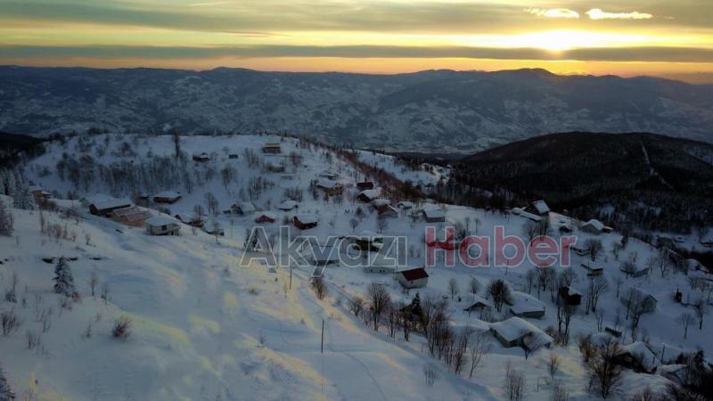 Karla örtülü Keremalide gün batımı büyüledi