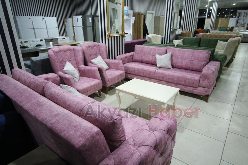 İSTANBUL OUTLET DE DEV KAMPANYA