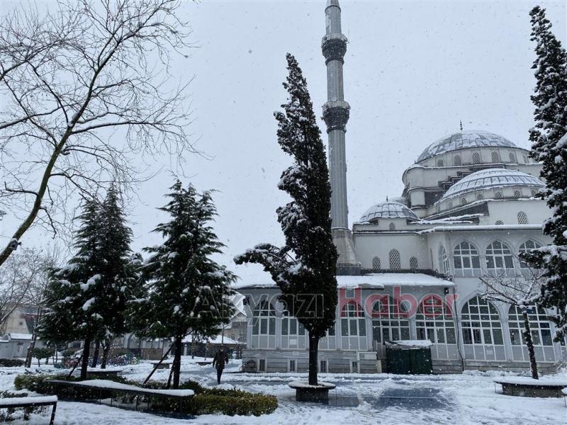 Akyazılılar güne böyle uyandı