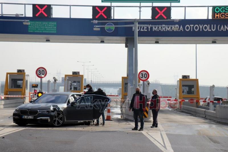 Akyazıda zincirleme kaza 2 yaralı