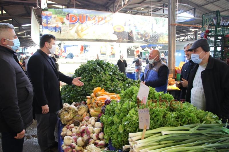 Başkan Soykan, Pazar Yeri'nde denetime katıldı