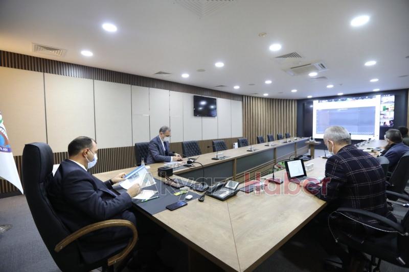 16 ilçeyi kapsayan kritik korona toplantısı