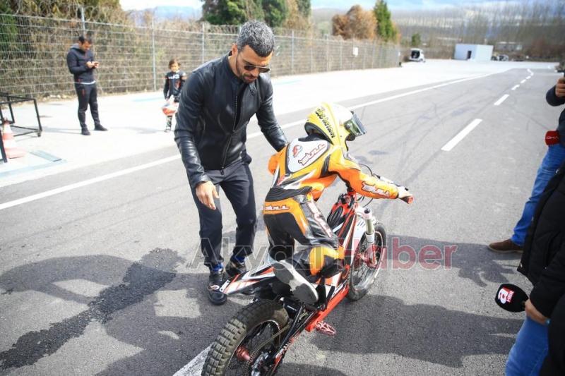 Sofuoğlu oğlunun Formula 1 yarışçısı olmasını istiyor