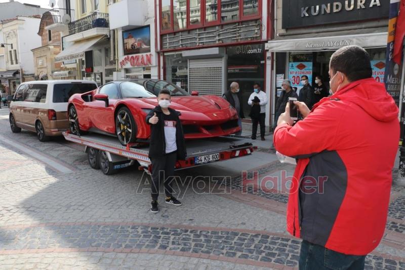 O Ferrari Kenan Sofuoğlu'nun çıktı