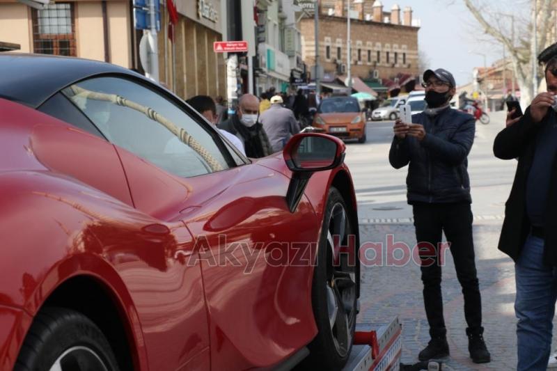 O Ferrari Kenan Sofuoğlu'nun çıktı