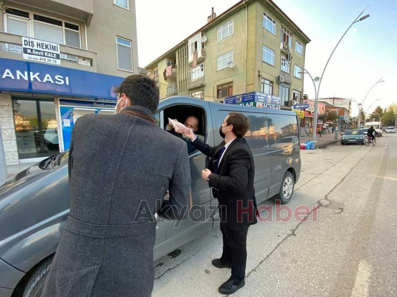 AK gençler iftara 5 kala geleneğini sürdürdü