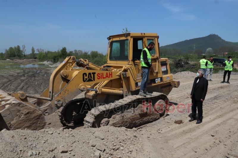 Başkan Yüce Akyazı'da inceleme yaptı