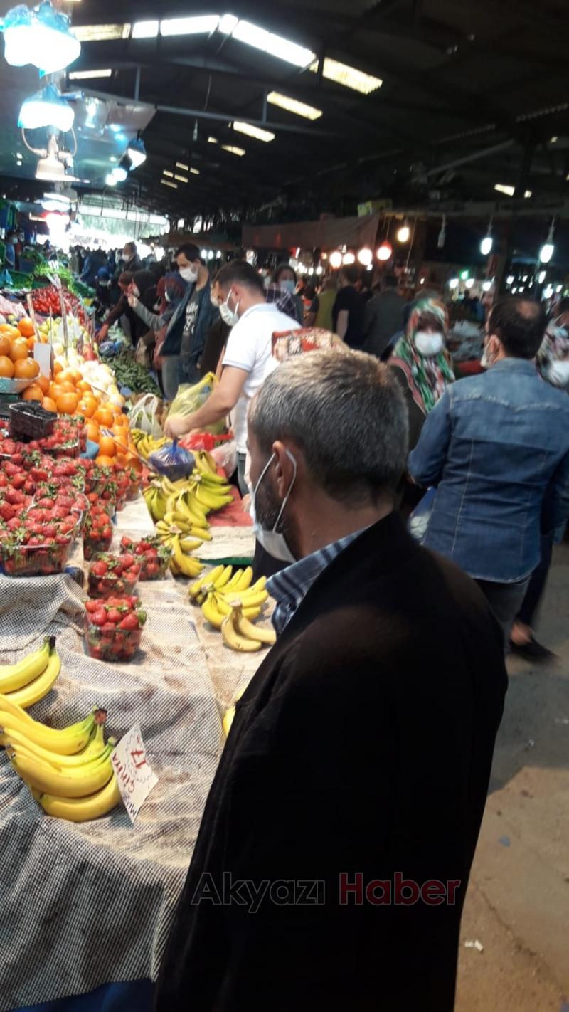 Kapanma öncesi pazara akın ettiler