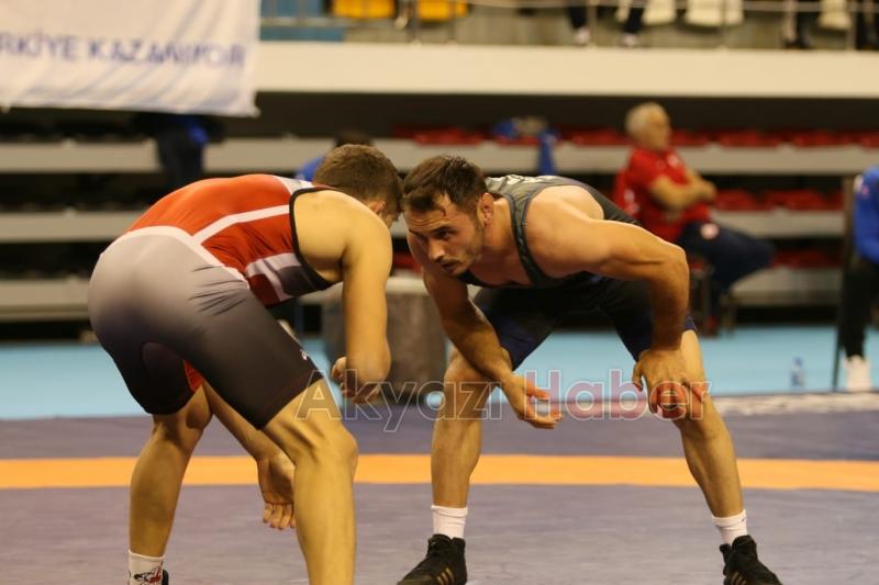 Akyazı Boybeyi 17 branşta sporun lokomotofi