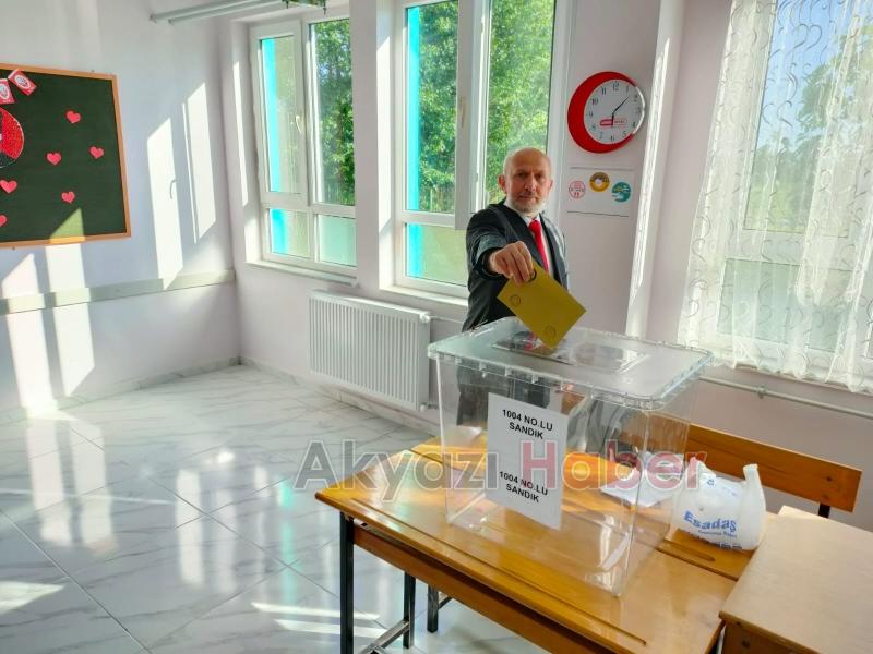 Erdoğdu ve Küçük İstiklal'de muhtarlığı kazanan isimler belli oldu