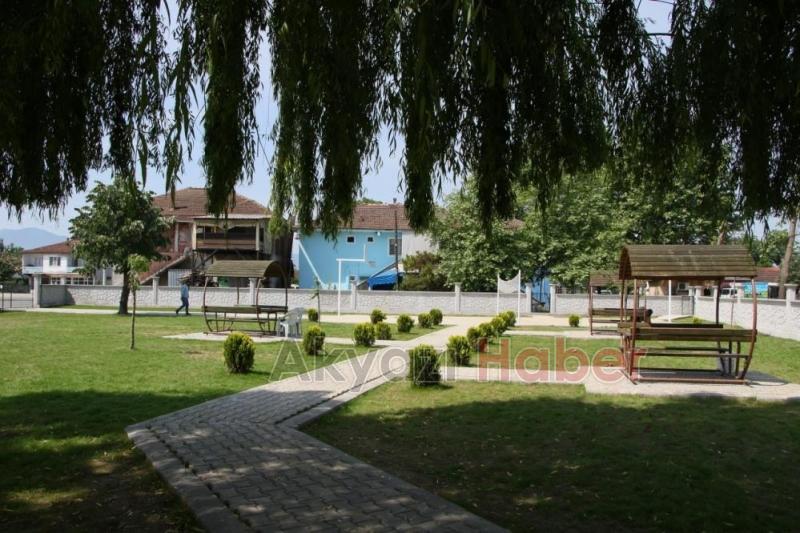 Muhtarın ismi parkta yaşatılacak