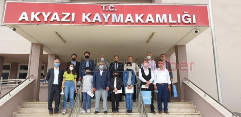 Akyazı'da gururlandıran tablo