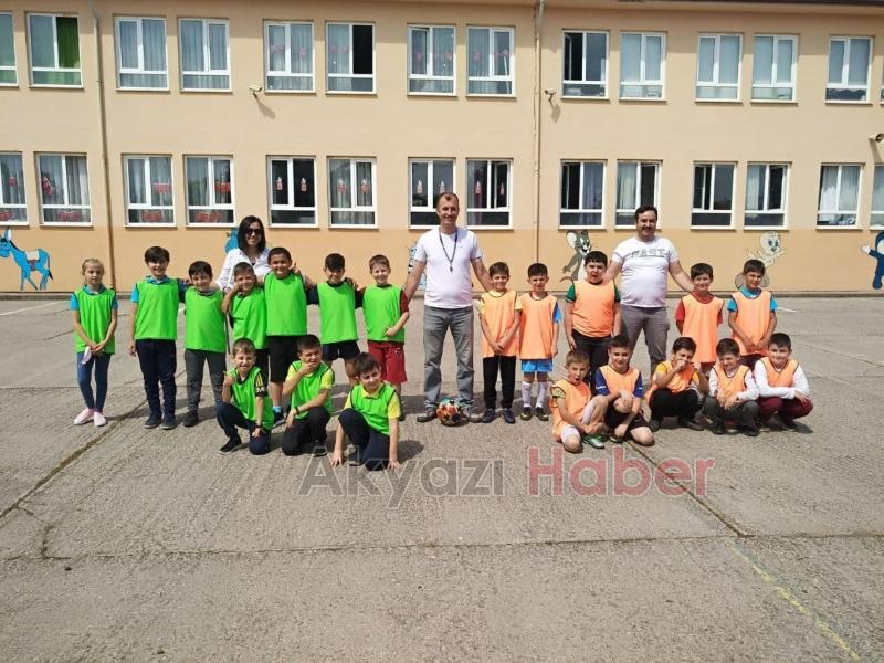 Nevruz Banoğlu İlkokulu'nda futbol turnuvası sona erdi