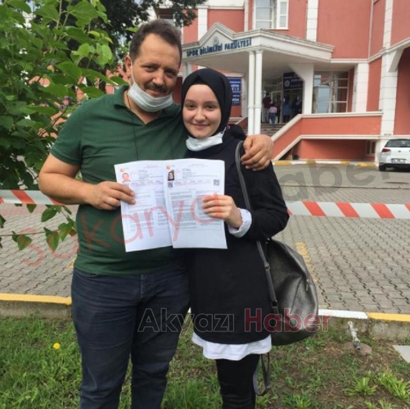 Baba kız YKS sınavına birlikte girdi