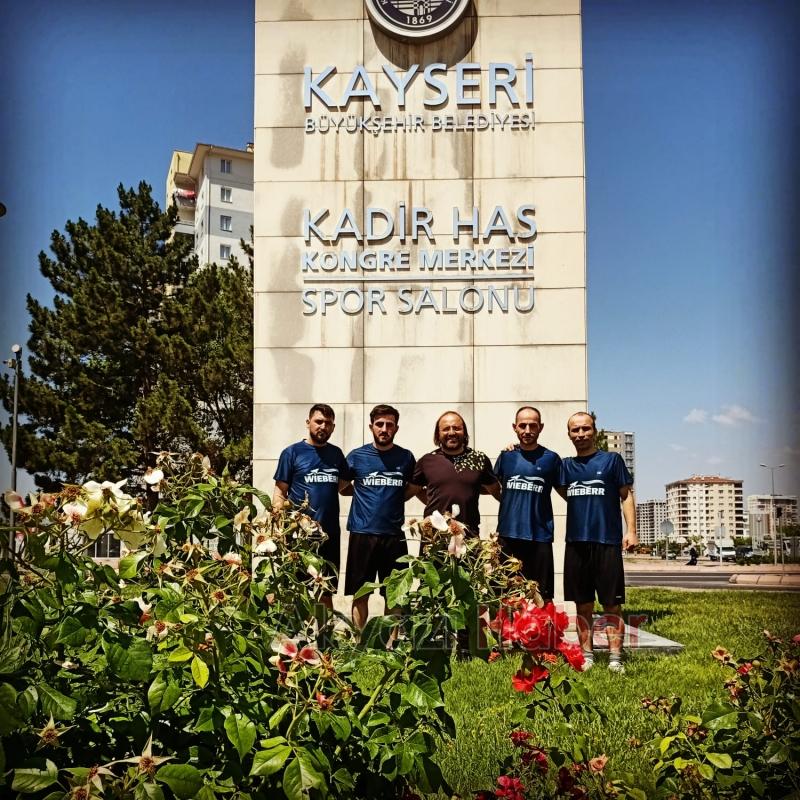 Akyazı Boybeyi madalya avında