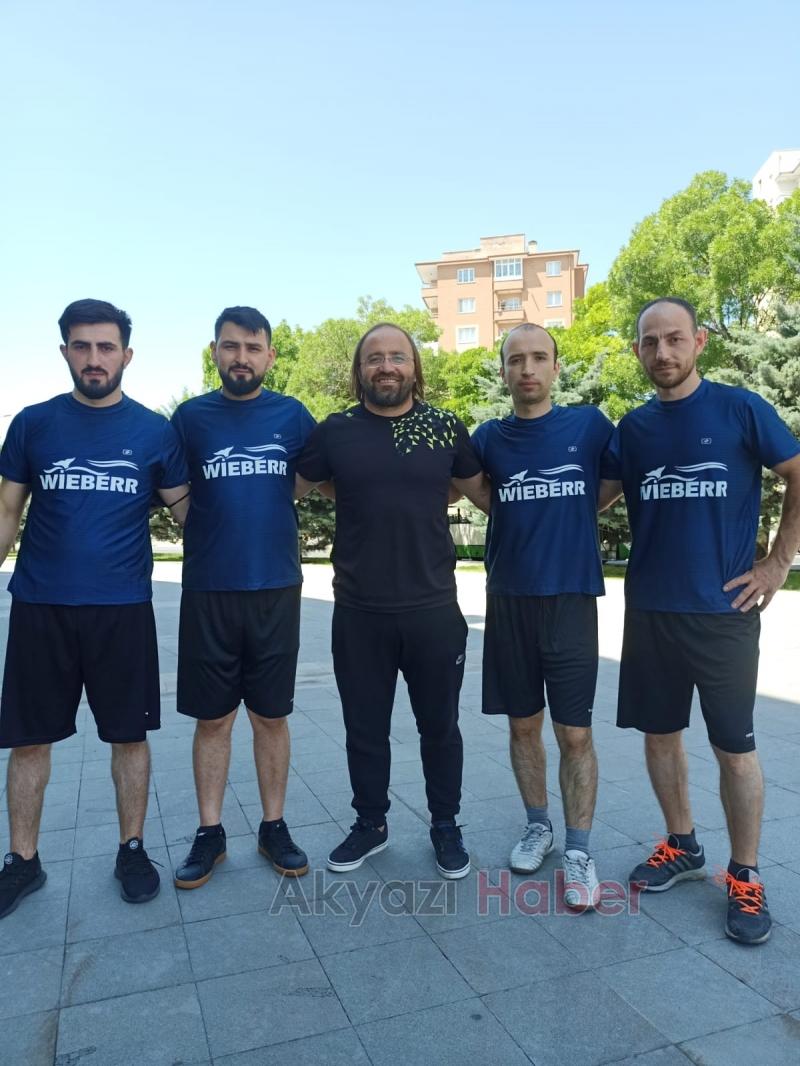 Akyazı Boybeyi madalya avında