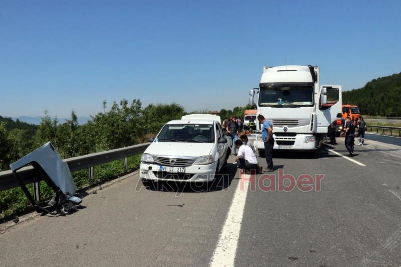 Tanker tıra ok gibi saplandı 1 ölü