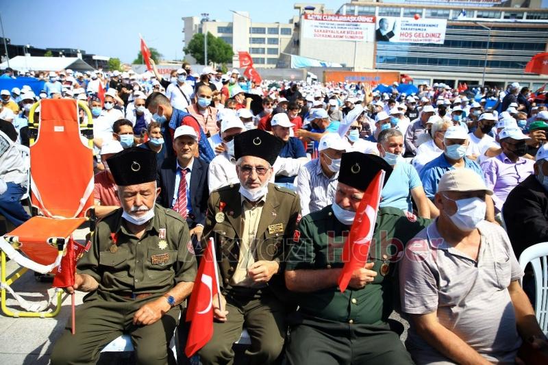 Sakarya'da Cumhurbaşkanı Erdoğan'a coşkulu karşılama