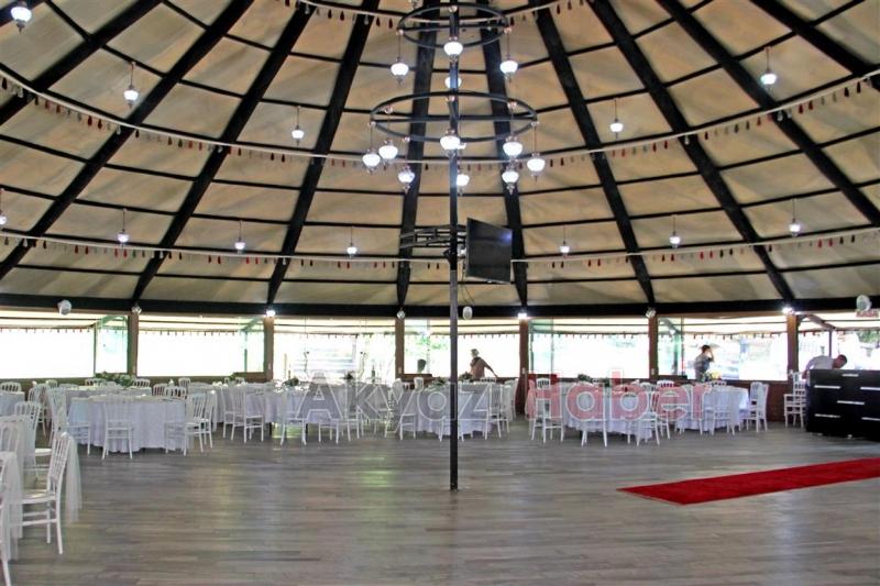 Amazon Country Club hizmetinizde