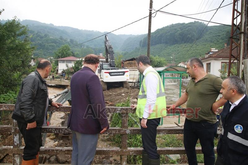Büyükşehir’den selden etkilenen bölgeye anında müdahale