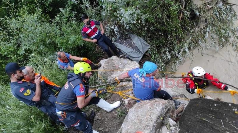 Sel sularına kapılan yaşlı adamın cansız bedeni bulundu