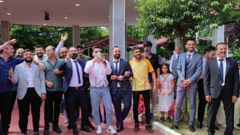 Editörümüz Medine Furuncuoğlu ve Barış Çakır dünya evine girdi