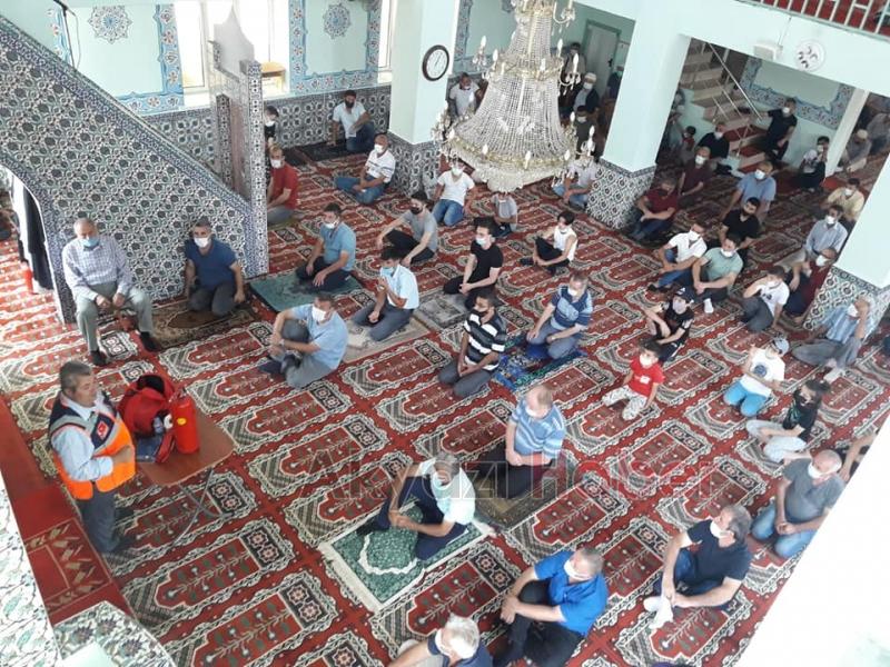 Akyazıda 10 ayrı camide cemaate afet eğitimi verildi