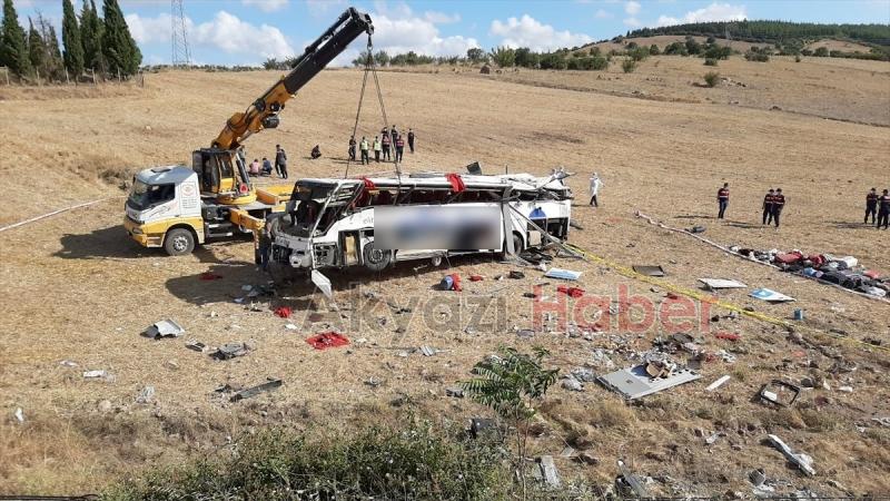 15 kişinin öldüğü otobüs kazasında Sakarya detayı