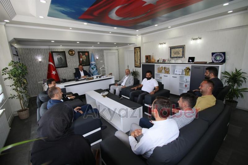 MÜSİAD SAKARYA ŞUBE BAŞKANINDAN BELEDİYE BAŞKANINA ZİYARET