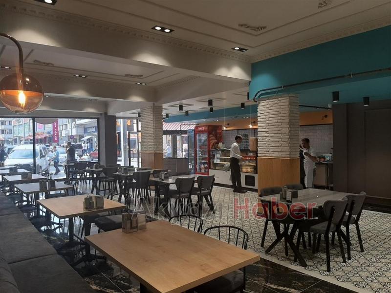 Akgün Döner Yeni Yerinde Hizmetinize Devam Ediyor