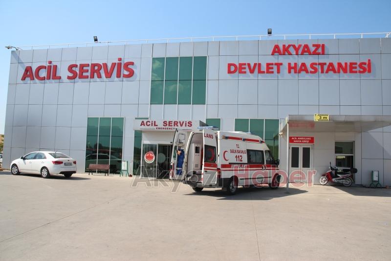 Akyazı'da 3 ayrı kazada 5 kişi yaralandı