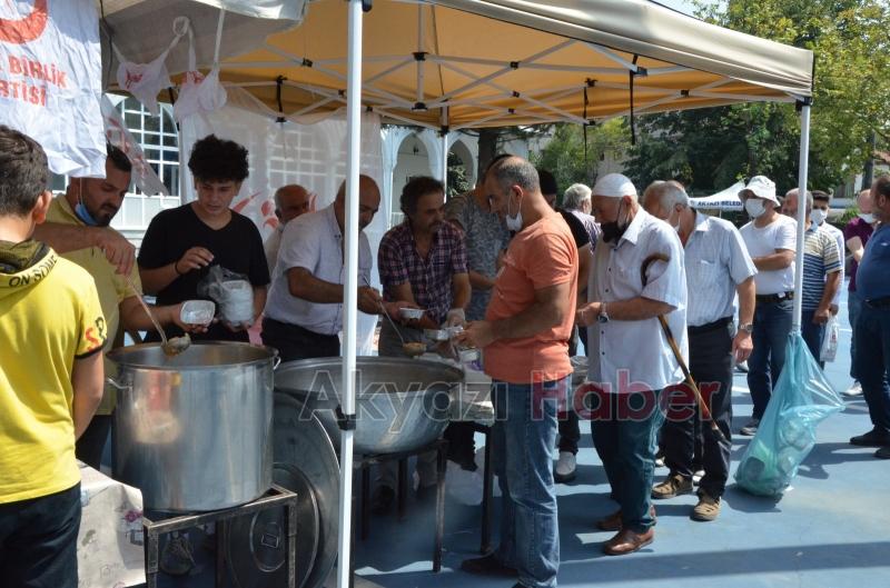 BBP Akyazı'dan aşure etkinliği