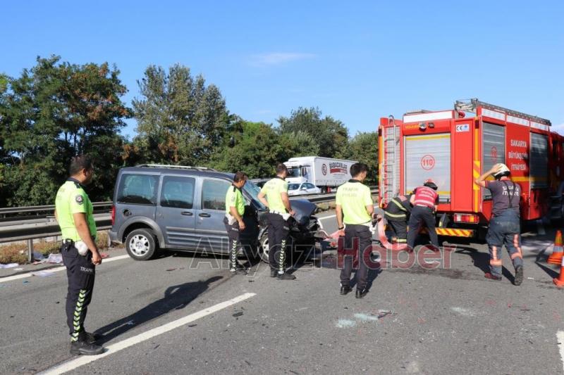 TEM’de feci kaza 1 ölü, 3 yaralı