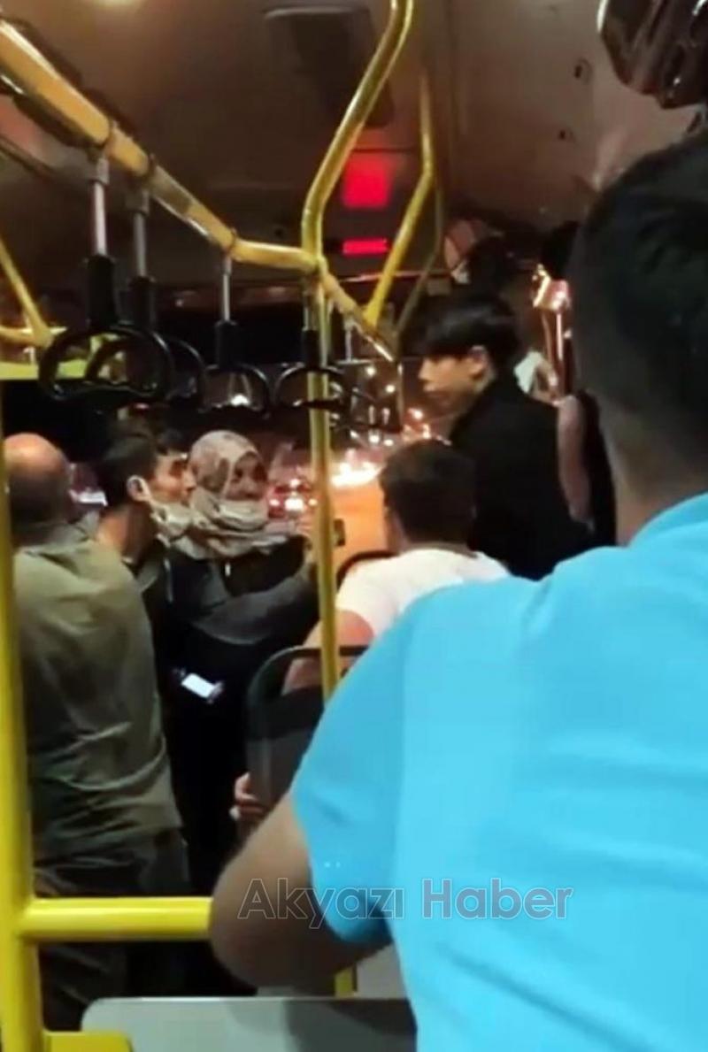 Otobüste tekme ve yumruklar havada uçuştu