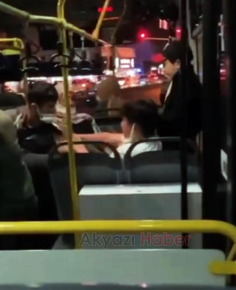 Otobüste tekme ve yumruklar havada uçuştu