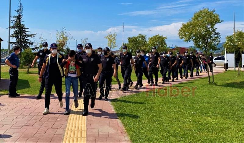 Dünya evine girmeyi hayal ederken cezaevine girdi